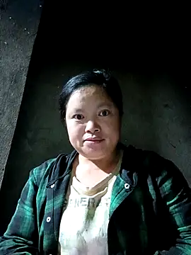 Ava-120 online show from November 18, 2025, 8:45 pm