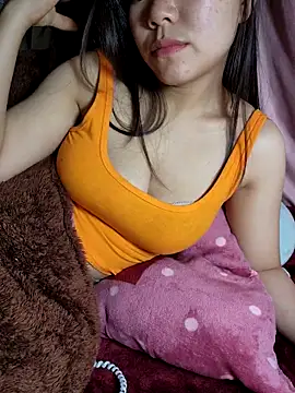 Snapshot of Xiu-L chatting on February 7, 2026, 5:10 pm Xiu-L online show from February 7, 2026, 5:10 pm