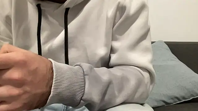 Noxial Red online show from November 22, 2025, 5:34 pm