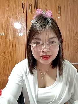 Cover-baa online show from February 15, 2026, 9:36 pm