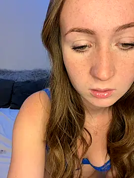 FreyasTime online show from November 27, 2025, 7:58 pm