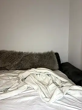 FreyasTime online show from November 23, 2025, 8:52 pm