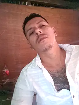 juunioreest online show from January 6, 2026, 8:35 pm