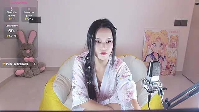 Snapshot of xiaoyiyi-0 chatting on November 17, 2025, 3:16 pm xiaoyiyi-0 online show from November 17, 2025, 3:16 pm