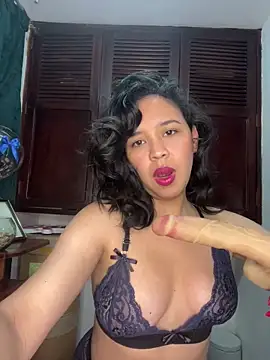 Esmerald 1111 online show from February 17, 2026, 8:44 am