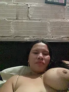 Soffiegrey online show from November 30, 2025, 4:46 am