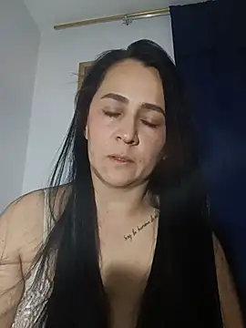 Snapshot of Sex_Annie chatting on July 29, 2026, 4:12 am Sex Annie online show from July 29, 2026, 4:12 am