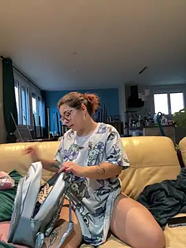 missseduction24 online show from February 4, 2026, 7:25 am