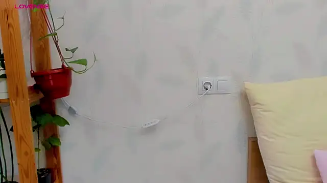Snapshot of Kelly_Klein chatting on May 12, 2026, 5:52 pm Kelly Klein online show from May 12, 2026, 5:52 pm
