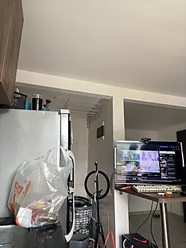 Jin kougasaki online show from November 21, 2025, 4:39 pm