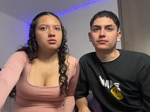 Zhara williams online show from April 21, 2026, 12:23 pm