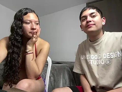 Snapshot of Zhara_williams chatting on May 2, 2026, 1:27 pm Zhara williams online show from May 2, 2026, 1:27 pm