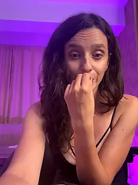 AnnaHarperX online show from September 24, 2025, 7:20 pm