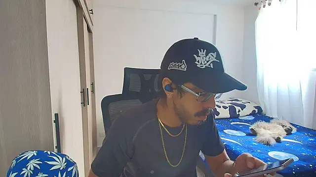 naitt  online show from November 29, 2025, 6:19 pm