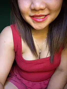 Snapshot of Sunset-yll chatting on March 3, 2026, 9:38 am Sunset-yll online show from March 3, 2026, 9:38 am