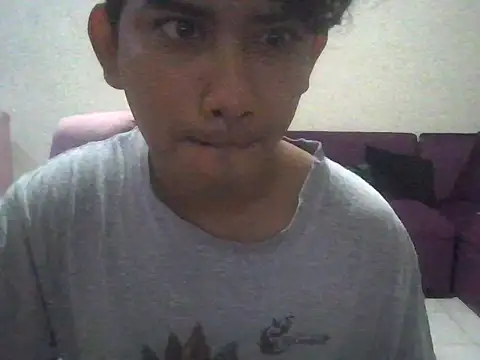 chikis 18 online show from November 26, 2025, 4:12 am