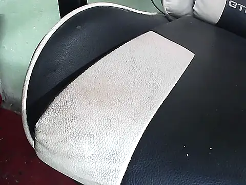 Snapshot of localboybbsr chatting on January 19, 2026, 5:00 am localboybbsr online show from January 19, 2026, 5:00 am