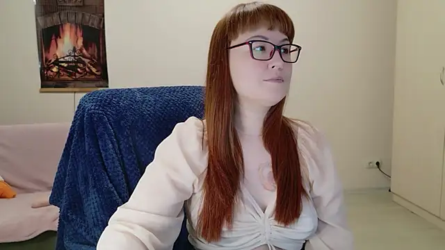 Foxy-lady online show from January 6, 2026, 9:19 pm