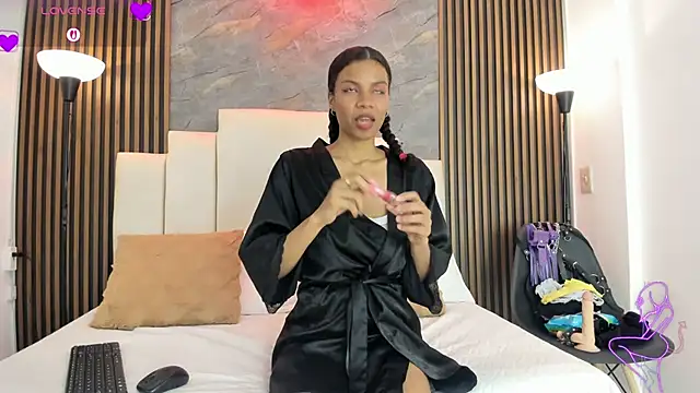 catiusca reyes 03 online show from February 26, 2026, 12:05 pm