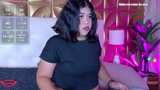 Amanda Mooree online show from April 11, 2026, 4:09 am