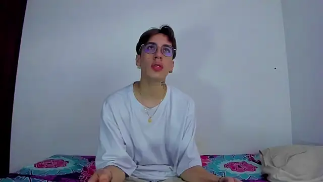 Dio  morningstar online show from December 2, 2025, 12:51 pm