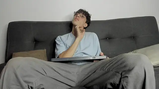 Dio  morningstar online show from January 18, 2026, 8:01 pm