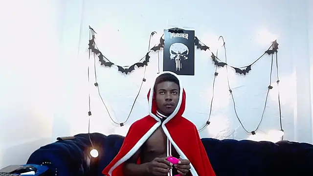 NoahJhonson69 online show from November 28, 2025, 7:36 pm