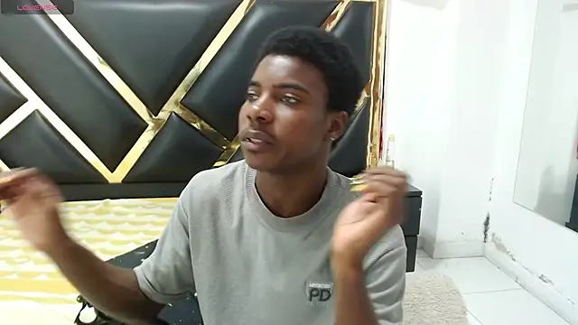 NoahJhonson69 online show from March 4, 2026, 11:40 am