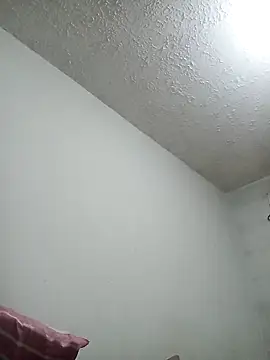 pettymoon1 online show from December 17, 2025, 7:08 pm