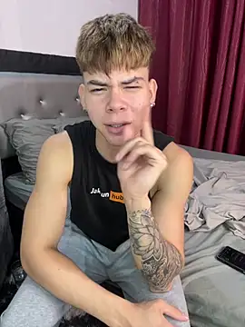 Snapshot of Handsome_boys69 chatting on February 20, 2026, 3:03 am Handsome boys69 online show from February 20, 2026, 3:03 am