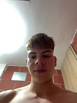 Snapshot of Handsome_boys69 chatting on February 21, 2026, 2:13 am Handsome boys69 online show from February 21, 2026, 2:13 am