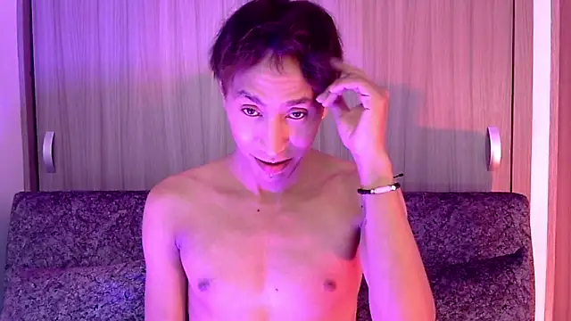 liam  blake online show from November 20, 2025, 8:42 pm