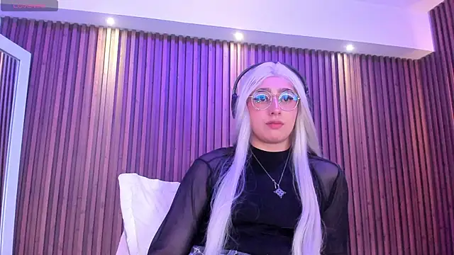 GabyRose9 online show from May 19, 2026, 1:56 am