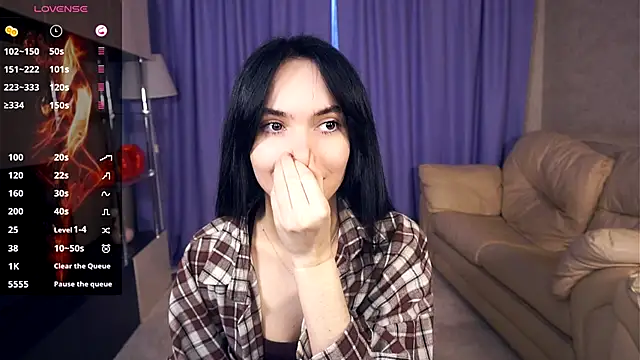 LorrieWilcinski online show from November 25, 2025, 7:08 am