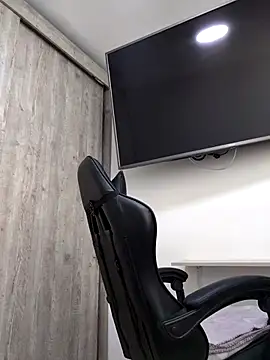 Laia torres1 online show from February 28, 2026, 7:24 pm