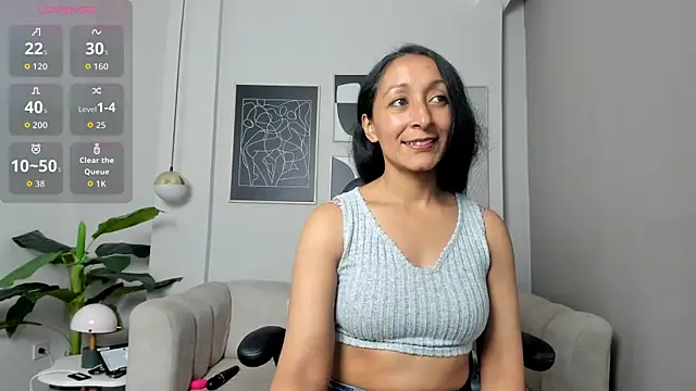 Violet Kumar online show from November 21, 2025, 8:19 pm