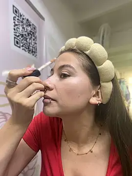 MiaWhiteBunny online show from June 27, 2026, 8:59 pm