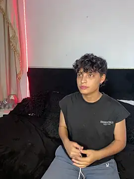 Snapshot of Alice_Dark21 chatting on November 23, 2025, 3:38 am Alice Dark21 online show from November 23, 2025, 3:38 am