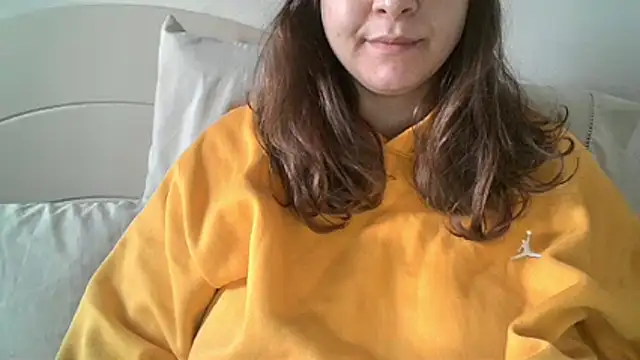 Snapshot of xxxluana chatting on June 2, 2026, 3:45 pm xxxluana online show from June 2, 2026, 3:45 pm