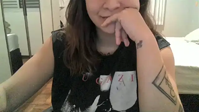 xxxluana online show from March 9, 2026, 11:52 pm