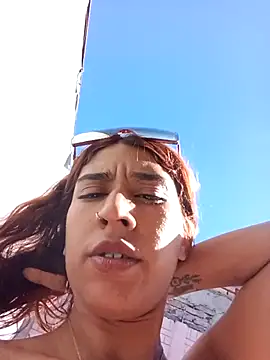 cata bronw online show from December 13, 2025, 8:04 pm