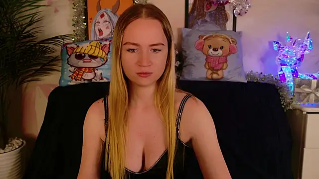 BigTitsLady- online show from December 15, 2025, 10:26 pm