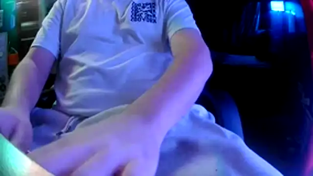 Bowerboi online show from December 22, 2025, 2:33 am