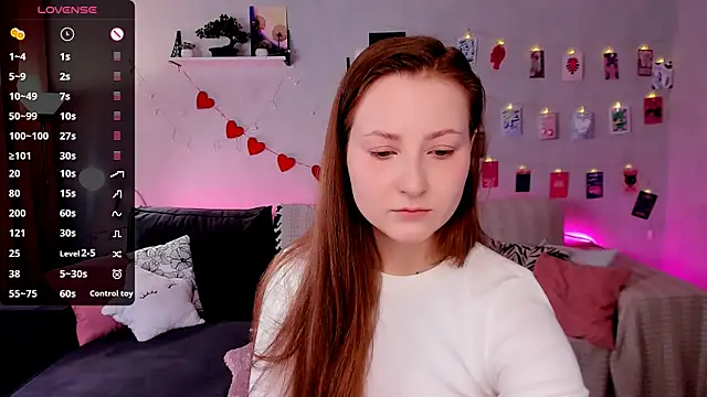 velvet cherry  online show from February 7, 2026, 8:55 am