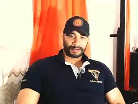 musclehetero online show from May 18, 2026, 9:41 pm