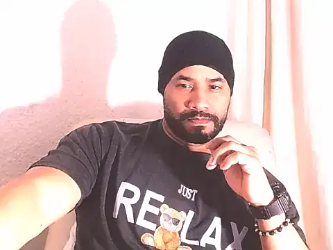 musclehetero online show from February 24, 2026, 9:15 pm