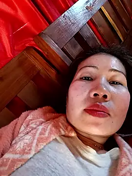 Snapshot of Reema_143 chatting on January 17, 2026, 7:23 am Reema 143 online show from January 17, 2026, 7:23 am