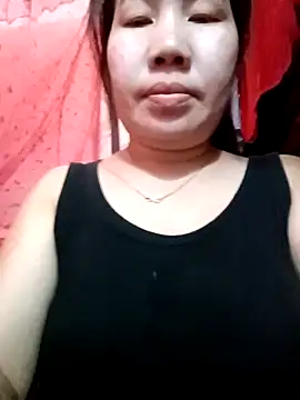 Snapshot of Reema_143 chatting on March 2, 2026, 5:08 am Reema 143 online show from March 2, 2026, 5:08 am