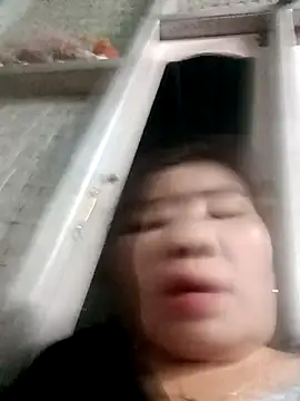 Snapshot of Reema_143 chatting on February 24, 2026, 2:07 pm Reema 143 online show from February 24, 2026, 2:07 pm