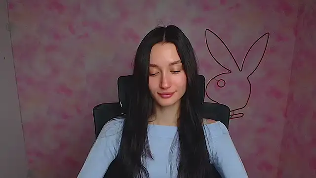 Stella XO online show from March 19, 2026, 6:13 am